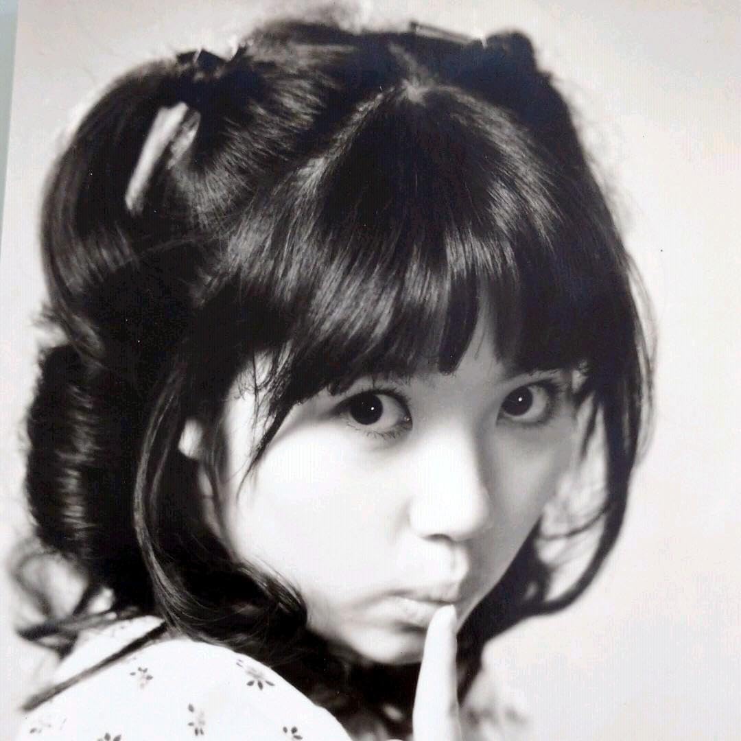 Amazon.co.jp: 浅田美代子 プロマイド : おもちゃ